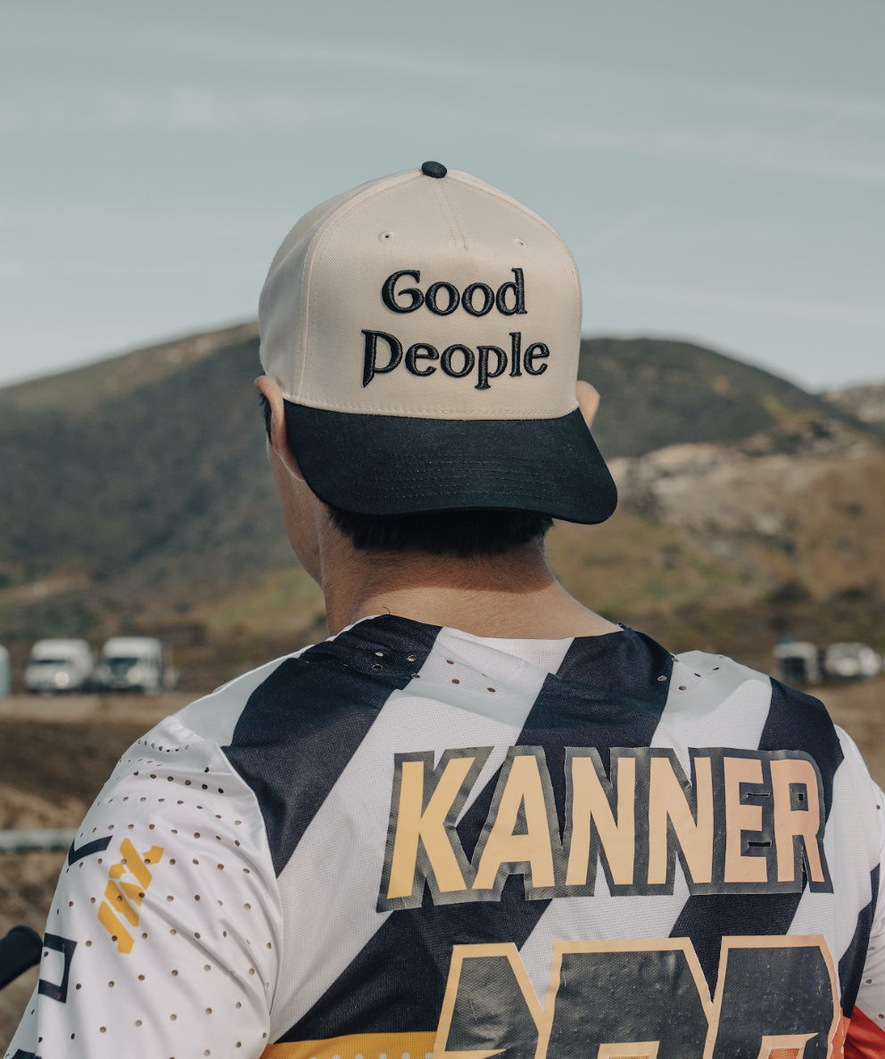 Person wearing the Good People Black Hat